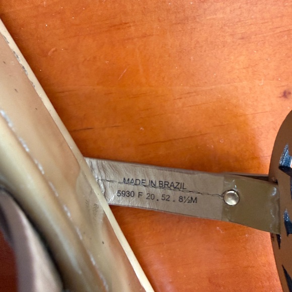 Tory Burch Miller Paten Sandal - Picture 8 of 9